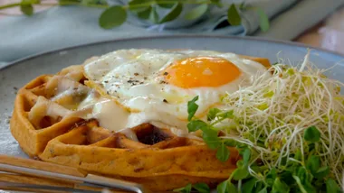 Breakfast waffles