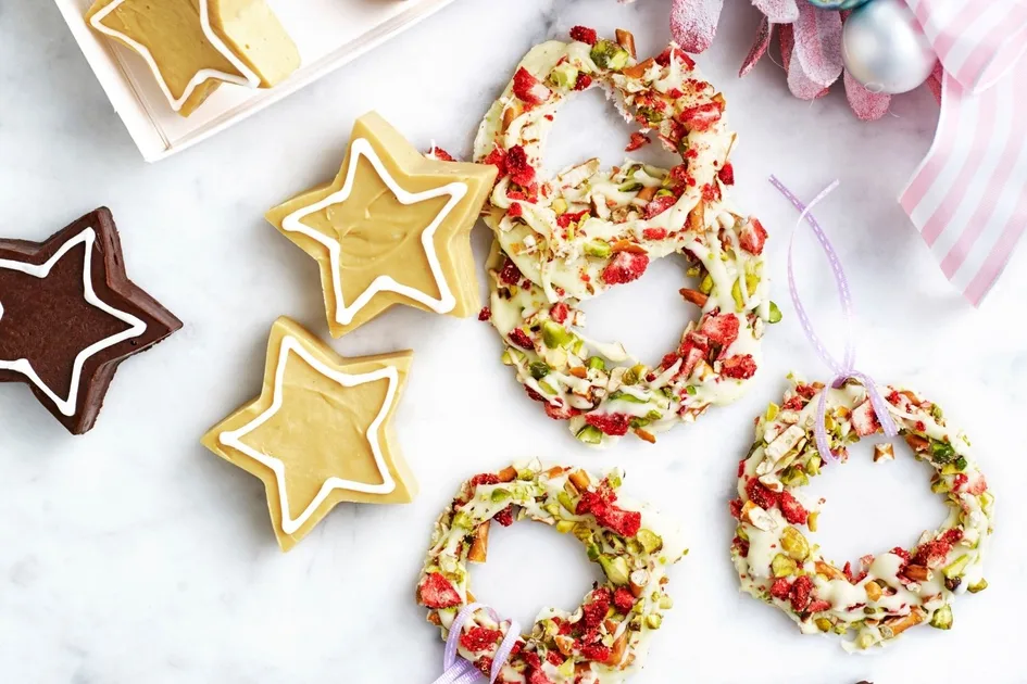 Pretzel Wreaths Recipe | Better Homes & Gardens Australia