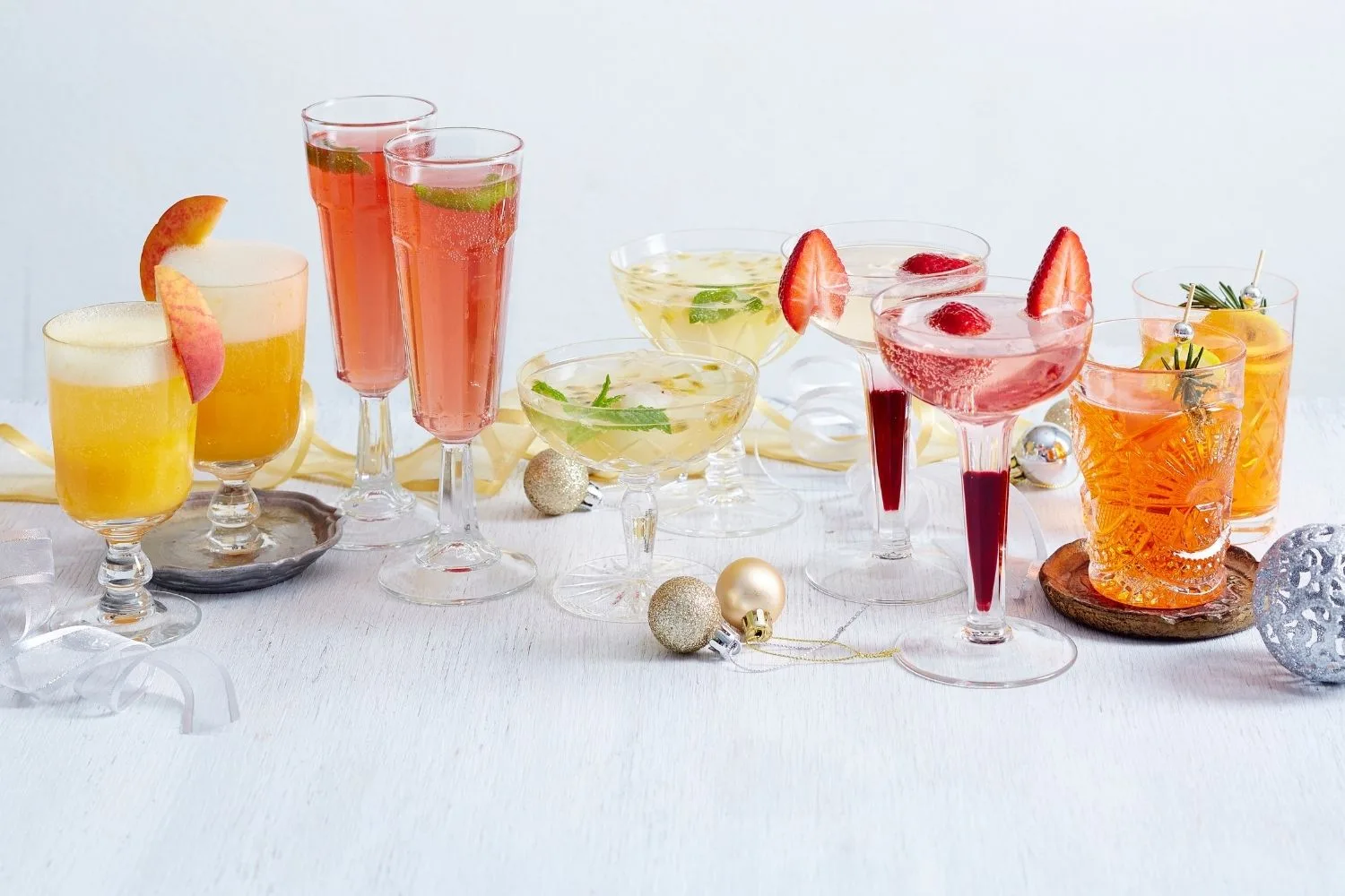 5 refreshing champagne cocktails to get you through summer