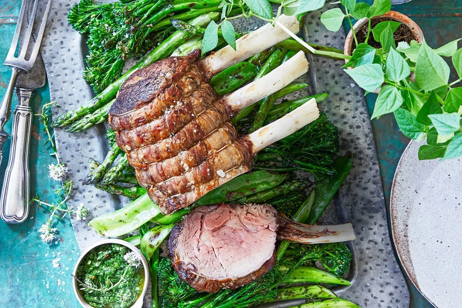 Beef rib roast with chimichurri