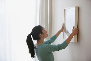 Five ways to put in a picture hook