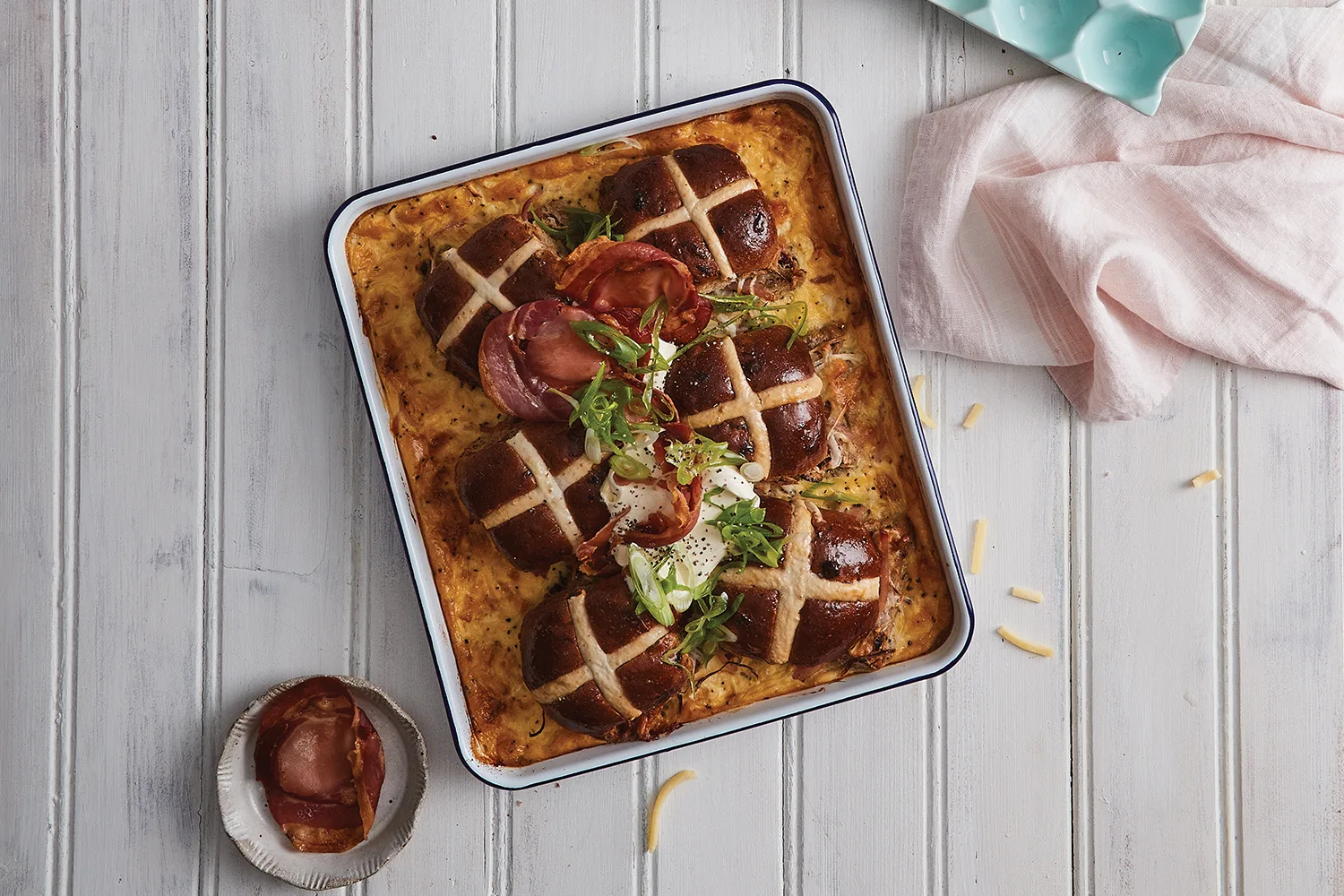 Bakerts Delight Cheesy Hot Cross Bun Bake