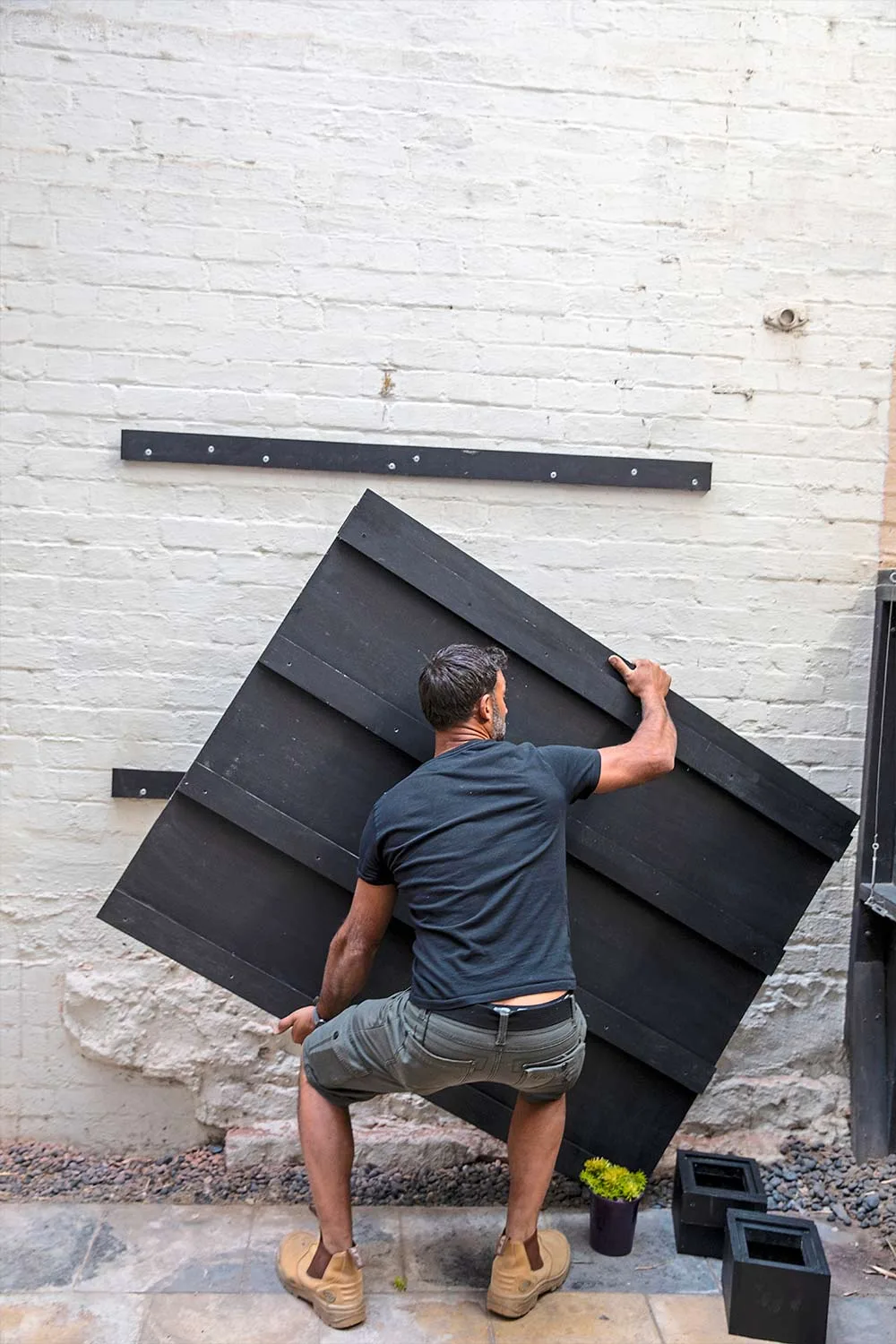 Step 8: How to build a green wall