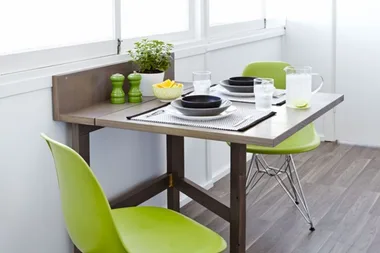 How to create your own fold-up table
