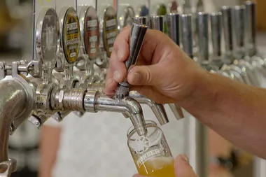 Johanna and Graham visit the Pioneer Brewing Company
