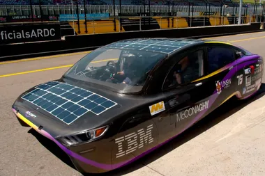 How solar-powered vehicles work