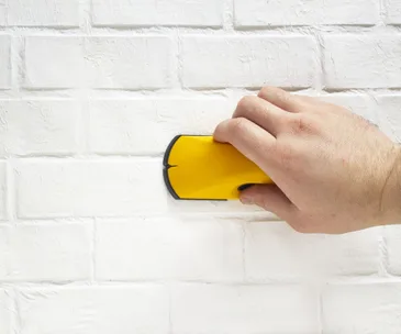 How to find a stud in the wall