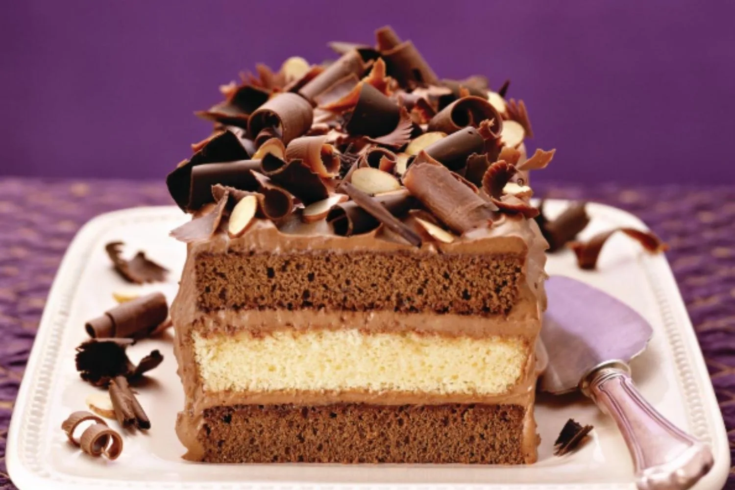 Chocolate-almond mousse cake