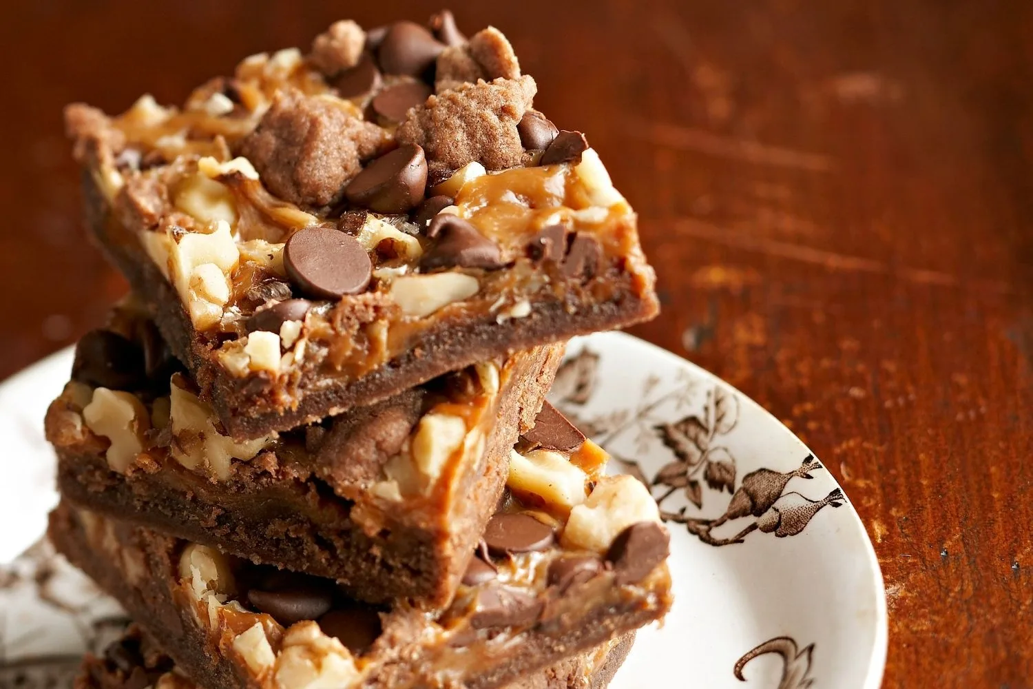 Chewy Chocolate Caramel Slice