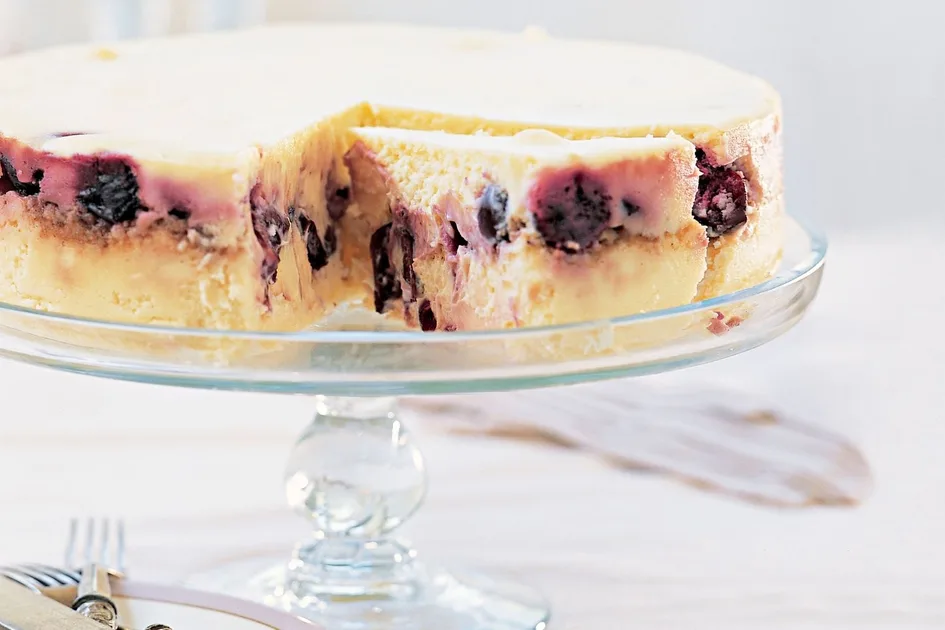 Cherry and white chocolate cheesecake Recipe - Better Homes & Gardens Australia