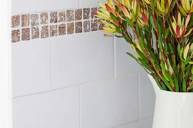 How to replace a broken tile