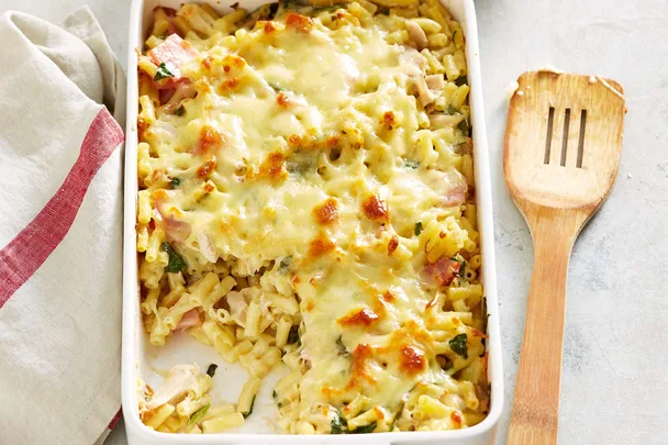 This ranch-style chicken macaroni bake is the ultimate no-effort dinner