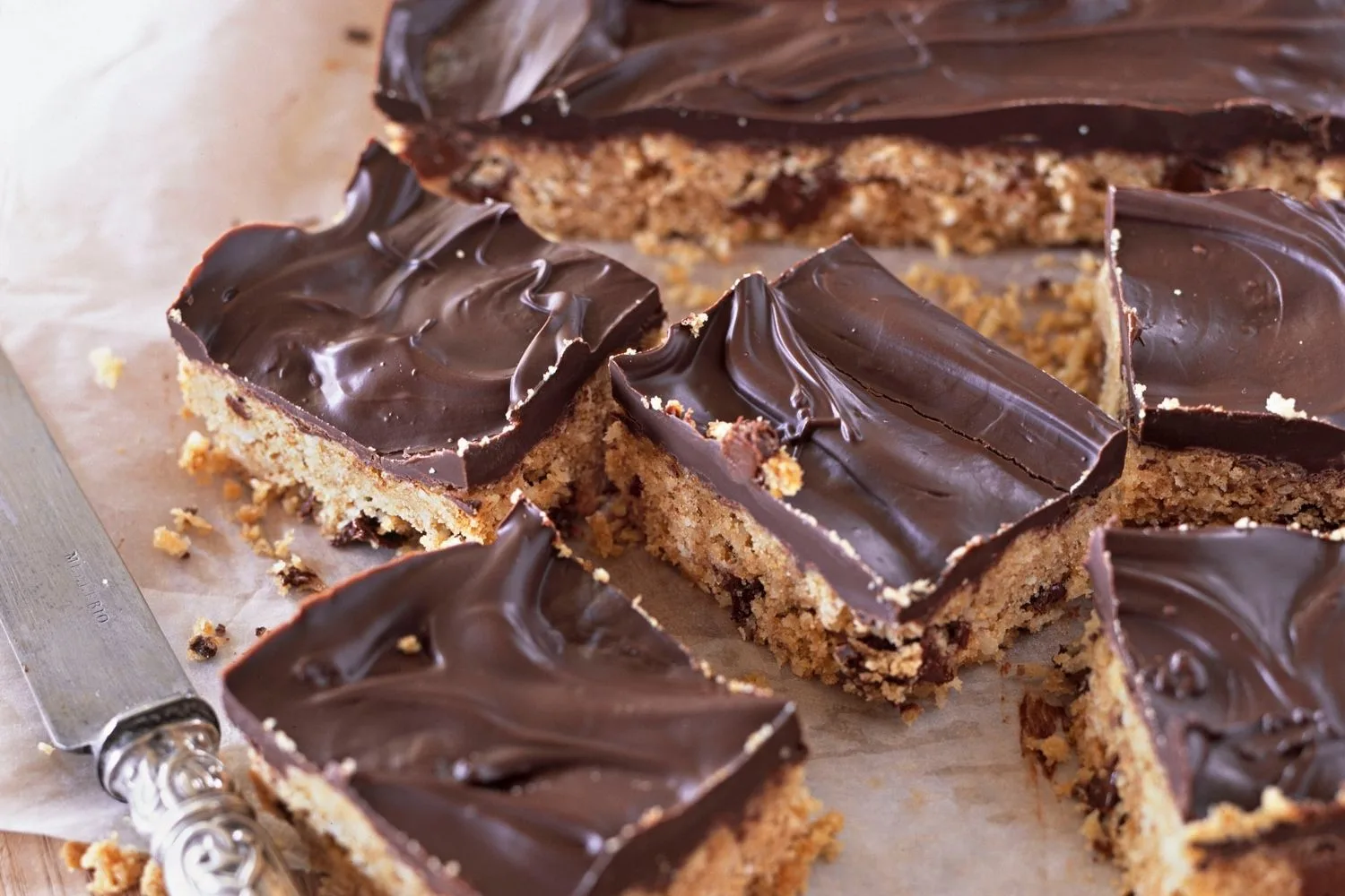 Crunchy Chocolate Slice