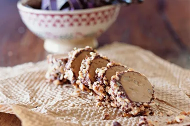 Caramel-chocolate fudge rolls