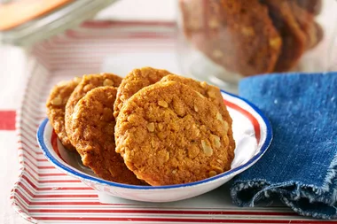 Coconut Anzac biscuits