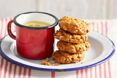 Healthy Anzac biscuits