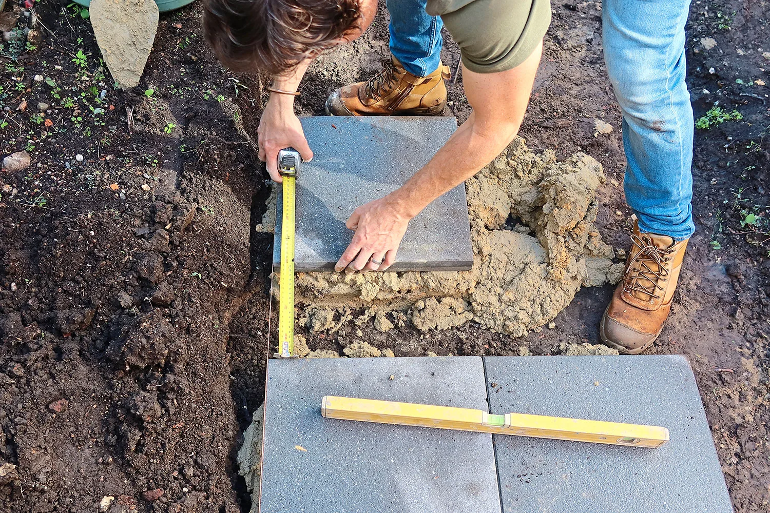 Measuring distance between pavers