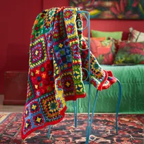 How to crochet a granny square