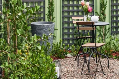 How to make a garden water feature