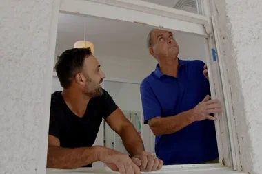 How to fix a double-hung window