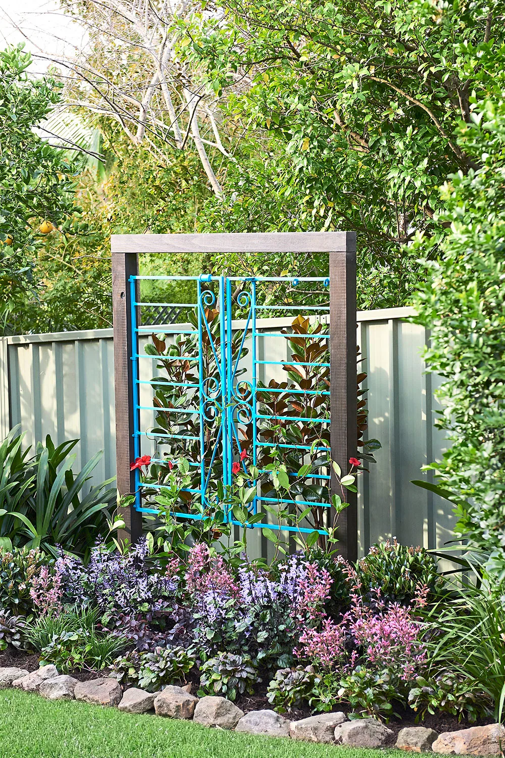 Final garden trellis