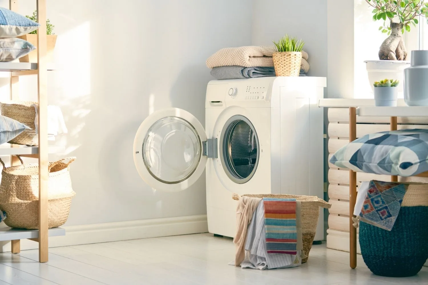 clean tidy washing machine