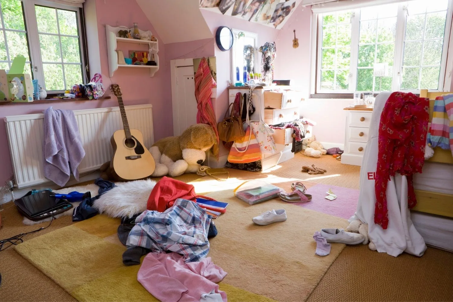messy room
