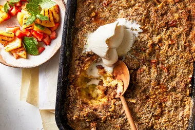 Hummingbird dump cake