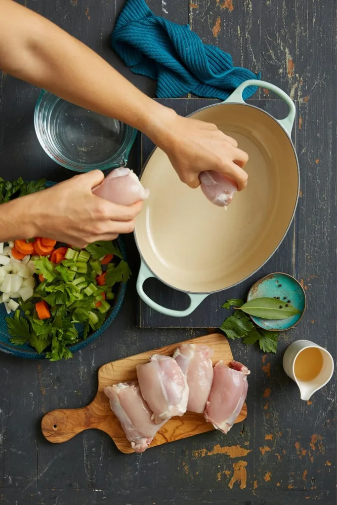arranging chicken