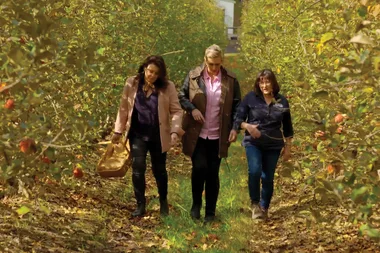 Johanna and Karen visit Darkes Glenbernie orchard