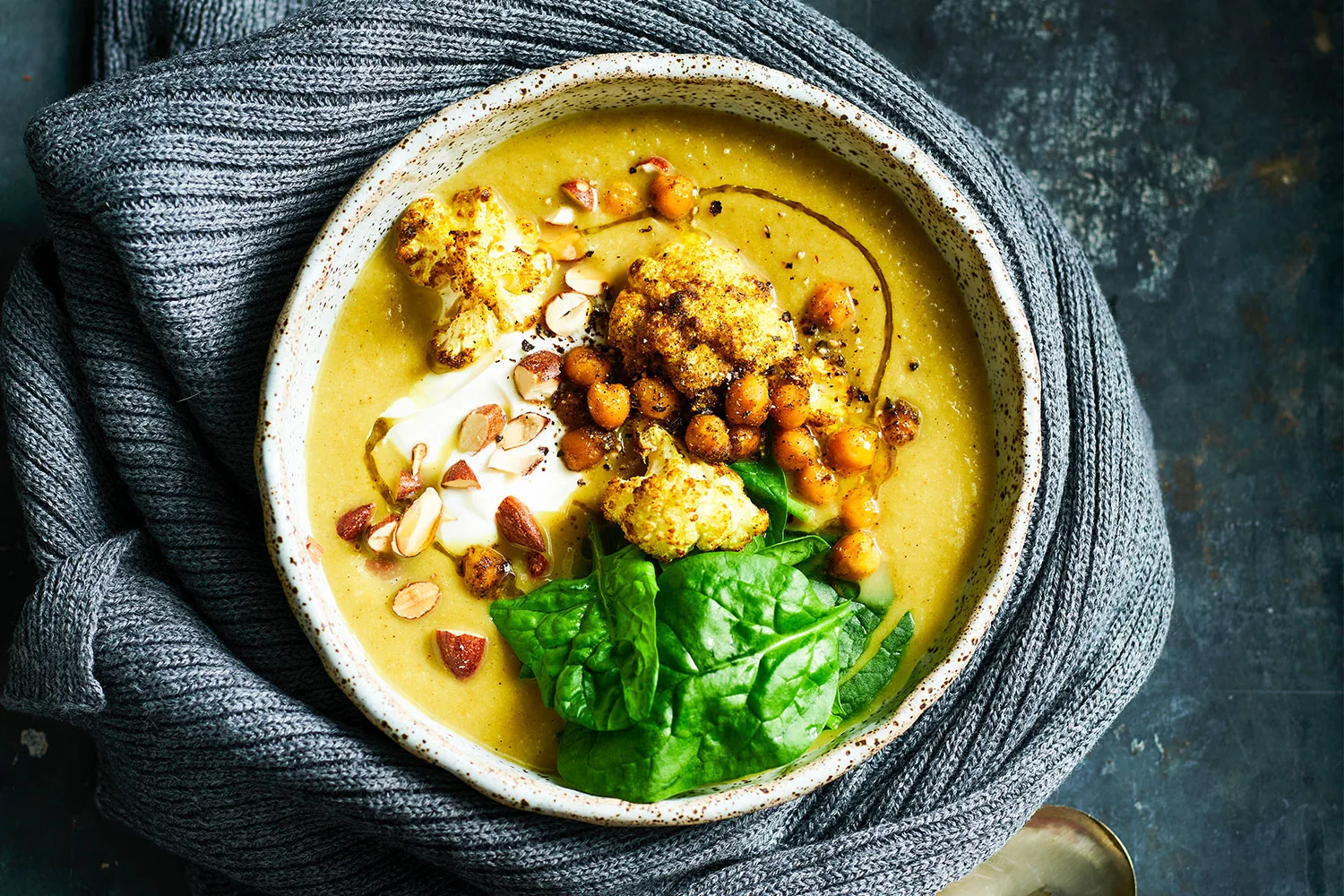 Curried cauliflower and chickpea soup
