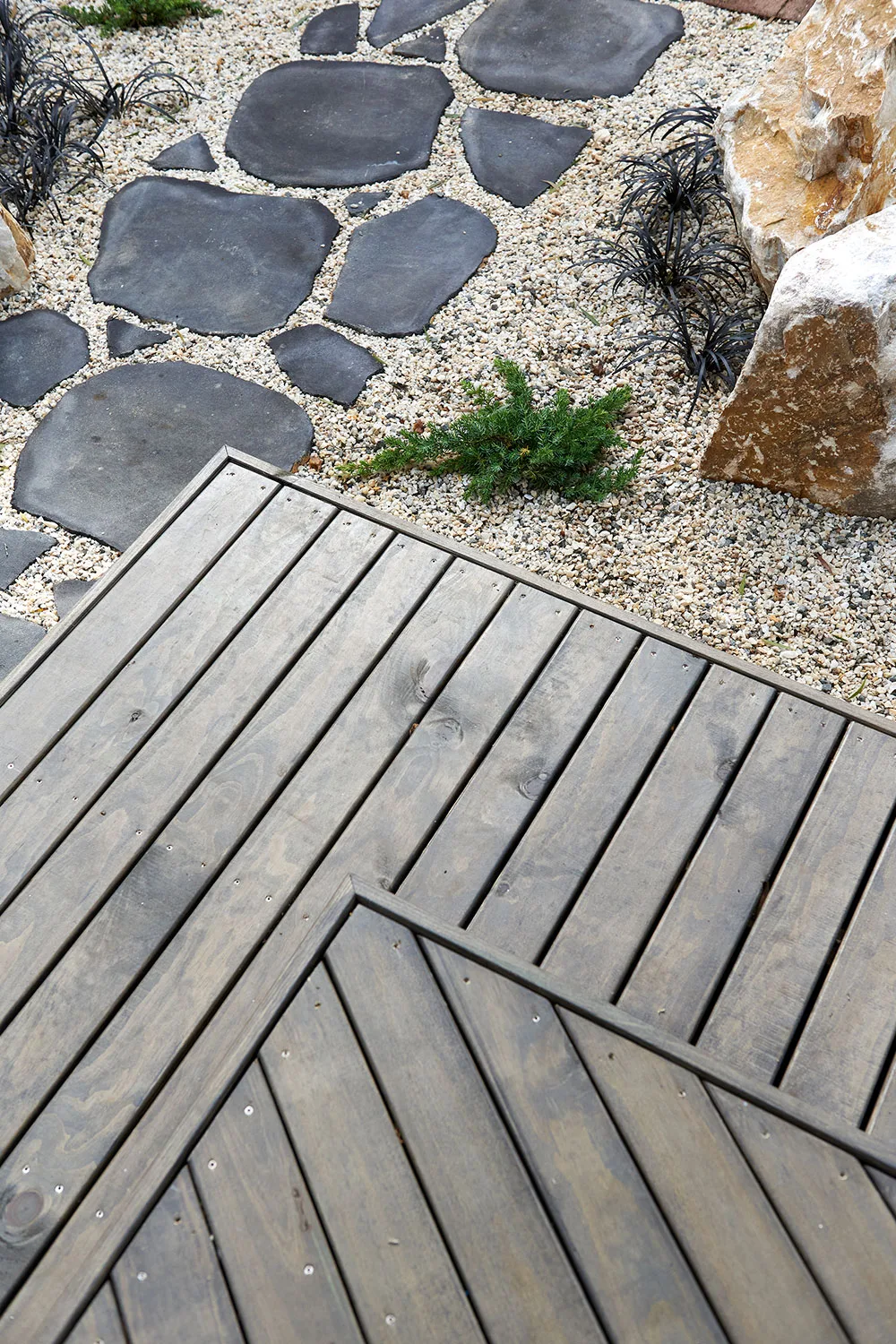 Zen garden deck details