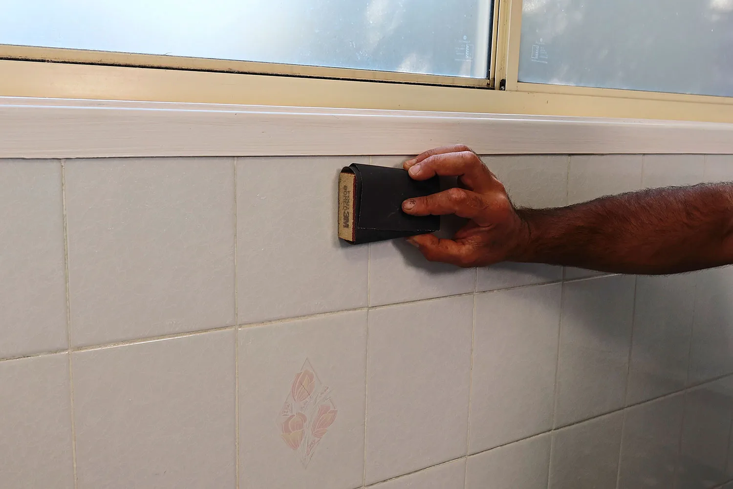 How to paint tiles step 4