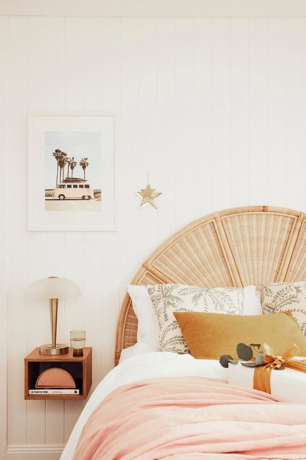 coastal-bedroom