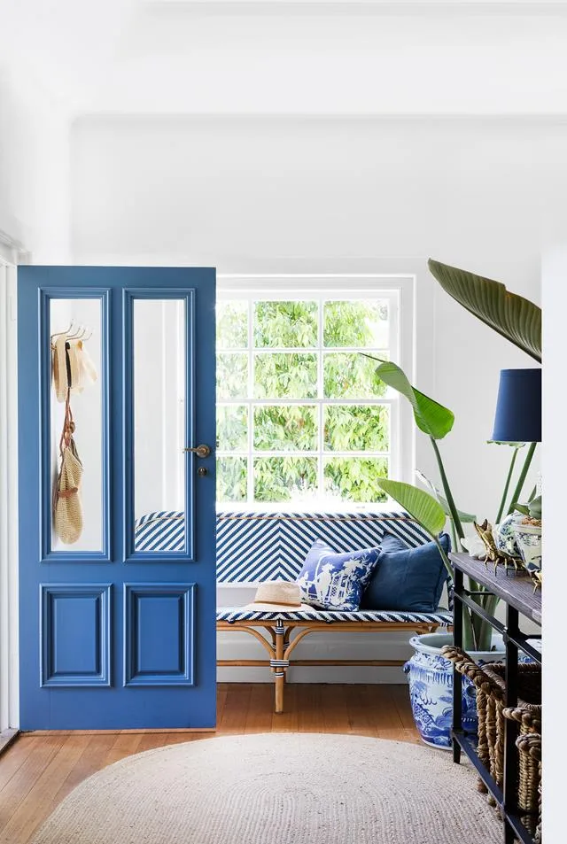 hamptons-entryway