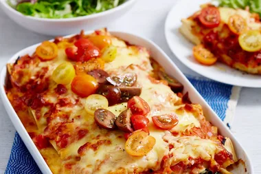 Chicken, spinach and tomato cannelloni