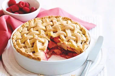 Apple, raspberry and macadamia pie