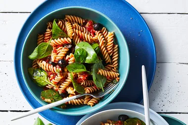 Tomato and olive pasta