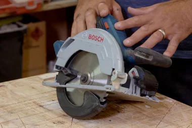 How to use a circular saw safely