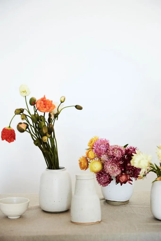 flowers-in-vases