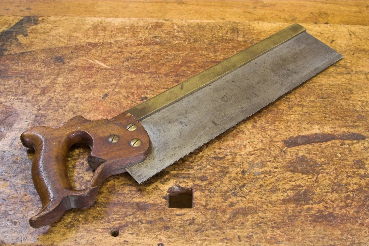 tenon-saw