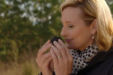 Johanna discovers Yarra Valley truffles