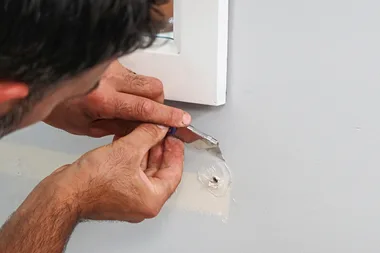 fix hole knife