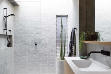 8 beautiful ensuite bathroom ideas to inspire