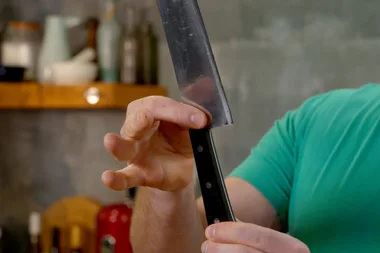 How to chop vegetables like a chef
