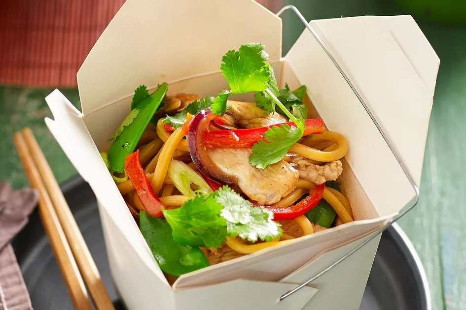 Chicken Hokkien noodles recipe Recipe | Better Homes & Gardens Australia