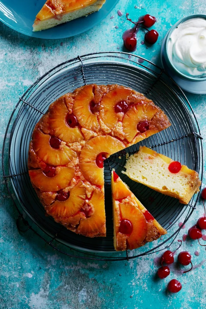Upside down pineapple cherry cake