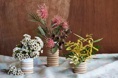 How to make timber curtain ring vases