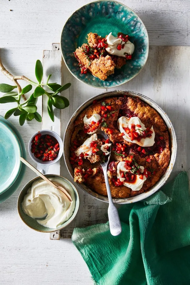 strawberry cardamom spoon cake