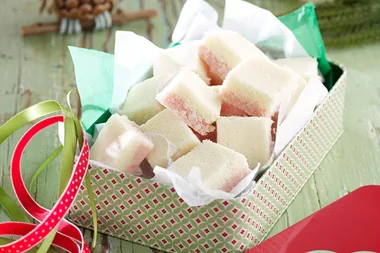 strawberry coconut ice